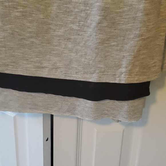 Shirt - Picture 2 of 4